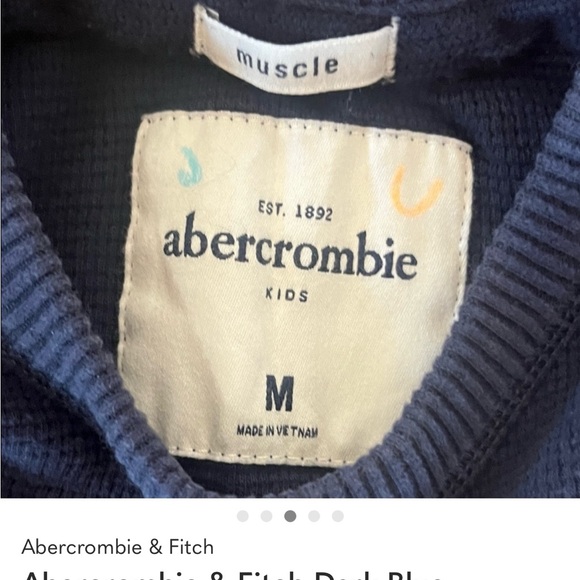 12 Piece Lot Boys Medium 10-12 with coat, button downs, and tees - Picture 8 of 12